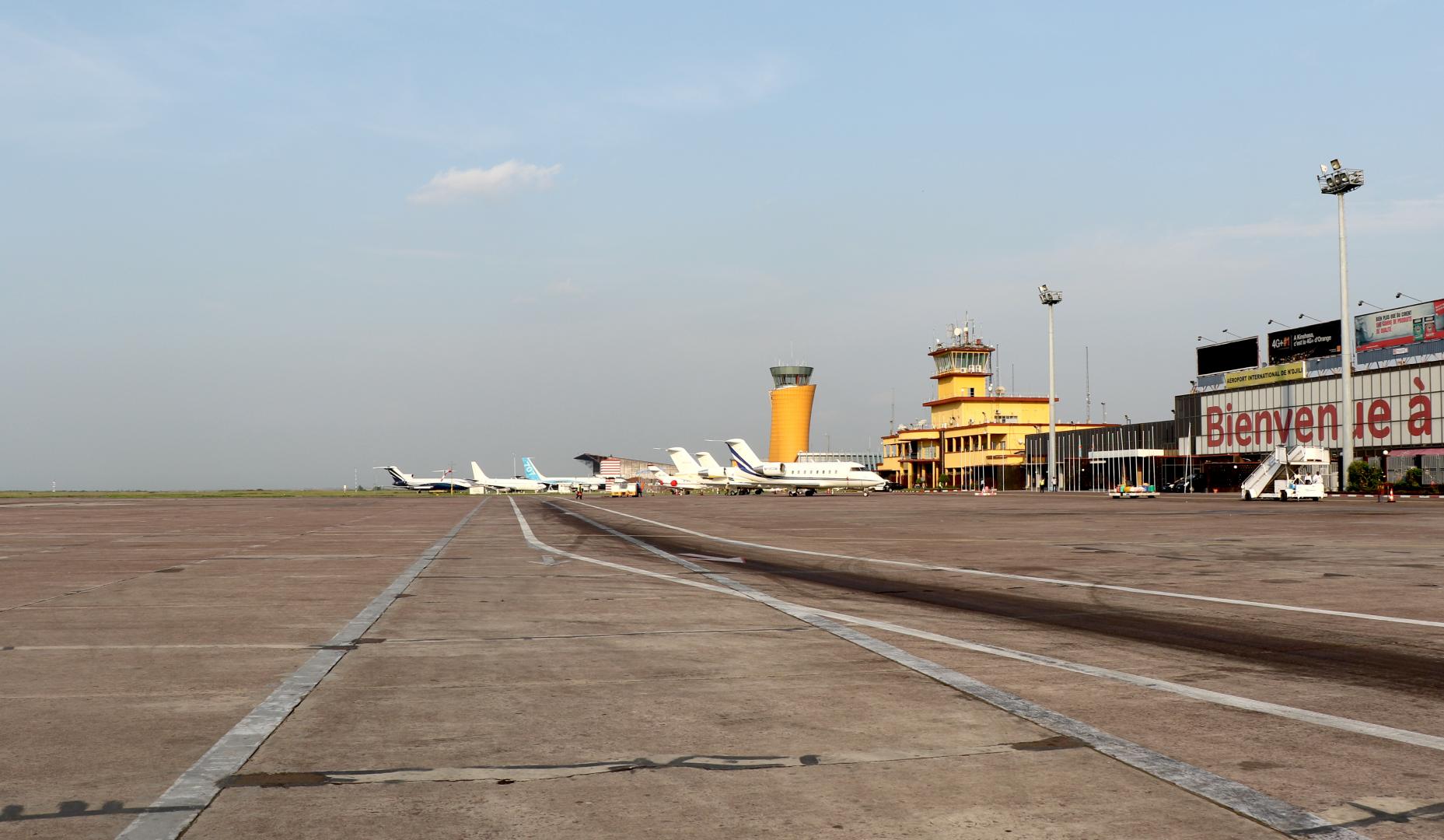 L'OMS recommande des mesures de sécurité strictes face au COVID-19 au moment où les pays africains reprennent le transport aérien