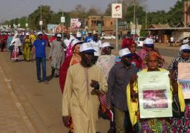 Promouvoir le sport pour la santé: une marche de 2 km avec la particpation des staffs du ministère, de l’OMS et de la population de Niamey