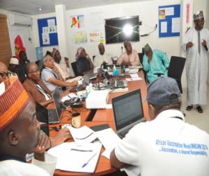 Dr Sule Meleh briefing the external surveilance review team at Borno Polio EOC