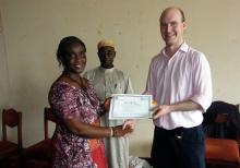 One of the participant receiving her certificat