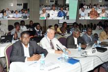 04 Vue partielle des participants a la 10e reunion annuelle sur la surveillance a Lome au Togo