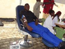 One of the regular donor donating blood during the WBDD. Photo WHO