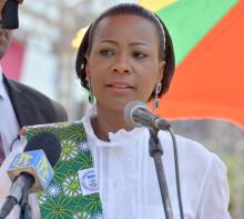 "Ma présence à vos côtés témoigne de mon engagement et de celui du Chef de l’Etat à nous investir dans la santé des Congolais, en particulier dans cette lutte contre la tuberculose," a déclaré la Première Dame, Olive Lembe Kabila 