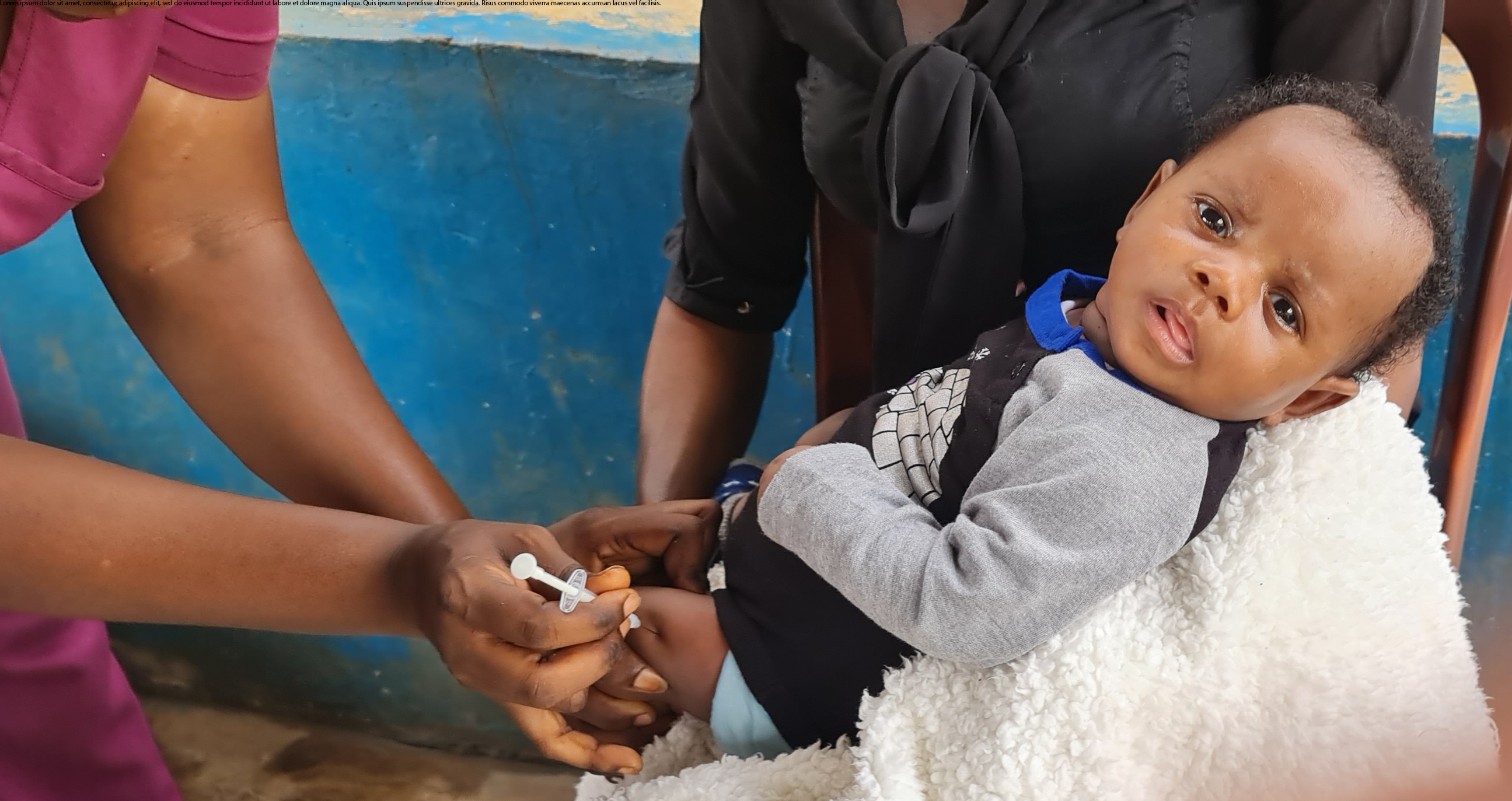 Fastina, le tout petit, a reçu son premier médicament CPP fin mars 2024 à Mbanza-Ngungu, l'une des zones pilotes choisies par les autorités sanitaires, foçant la fierté de sa maman Mantweli