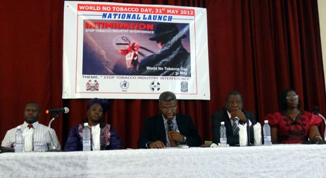 01 The Deputy Minister launching WNTD 2012