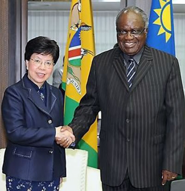 Dr Chan met His Excellency, President of the Republic of Namibia, Dr Hifikepunye Pohamba. The President thanked Dr Chan for WHO’s support to Namibia