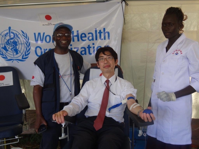 The Japanese Ambassador to South Sudan, H.E. Mr. Masahiko Kiya donating blood