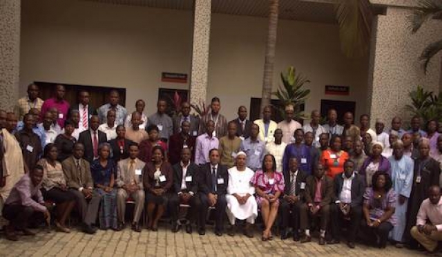 The WR, Dr. Rui Vaz (middle) in group photograph with participants.