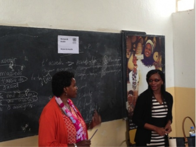 Dr. Maria Mugabo (WHO) (left) and Dr. Marie Aimee Muhimpundu (right) lead discussion on ‘Access to Health’ with 14 students from the College of Business and Economics Sheila Mburu / WHO