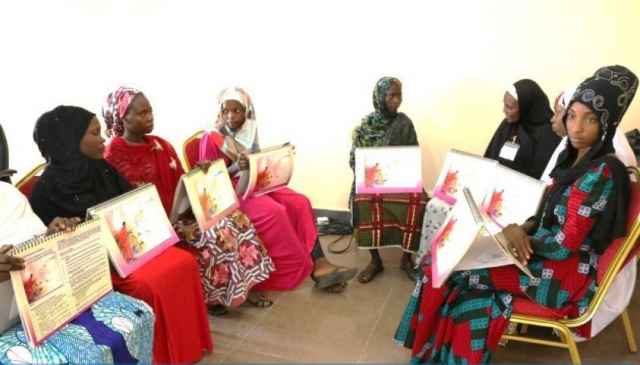 Community resource persons (CORPs) from newly liberated areas participate in group discussion during a training in Integrated Management of Childhood Illness in Maiduguri, Borno State WHO/ P Ajello