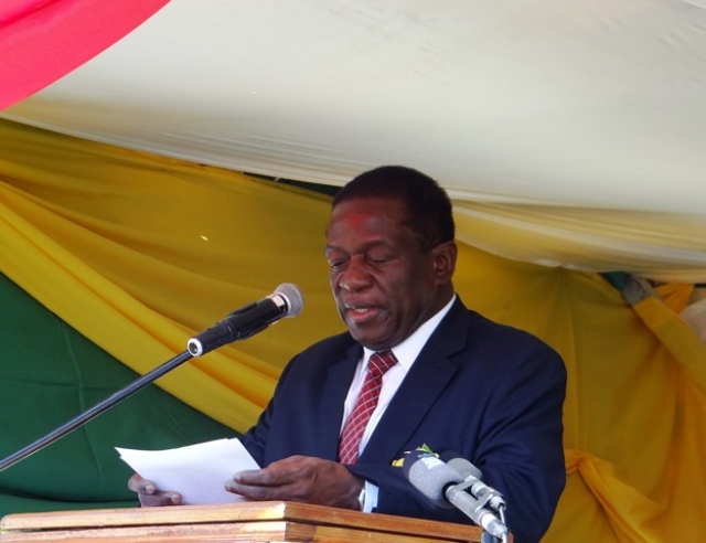 Honorable E.D. Mnangagwa, Vice President of the Republic of Zimbabwe and Minister of Justice, Legal and Parliamentary Affairs at the commemoration of World AIDS Day