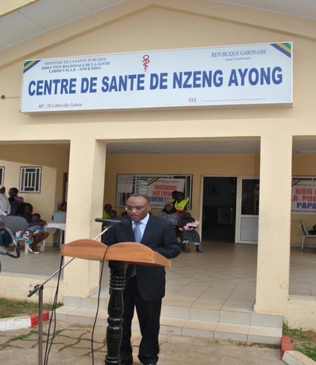 Monsieur le Ministre de la santé prononçant le discours de lancement officiel de la campagne