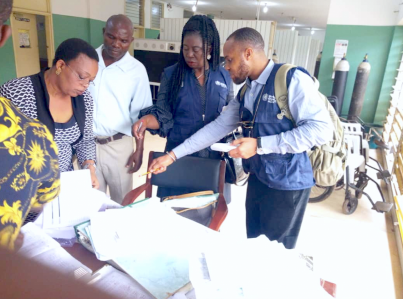 Lassa fever contacts identification and line listing at UNTH Enugu by the Hospital Infectious Disease and Control Unit, and Rapid Response Teams from Enugu State (including SMOH and WHO) and Nkanu West LGA (source: Dr Ada Erinne, WHO State Coordinator)