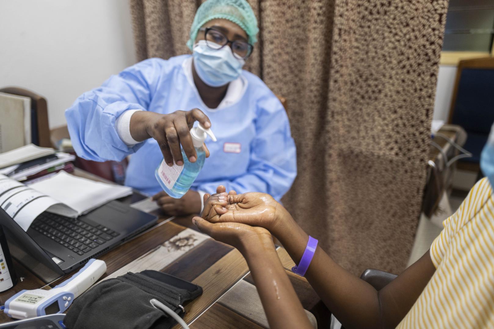 En Guinée, le personnel de santé en première ligne des infections par Ebola