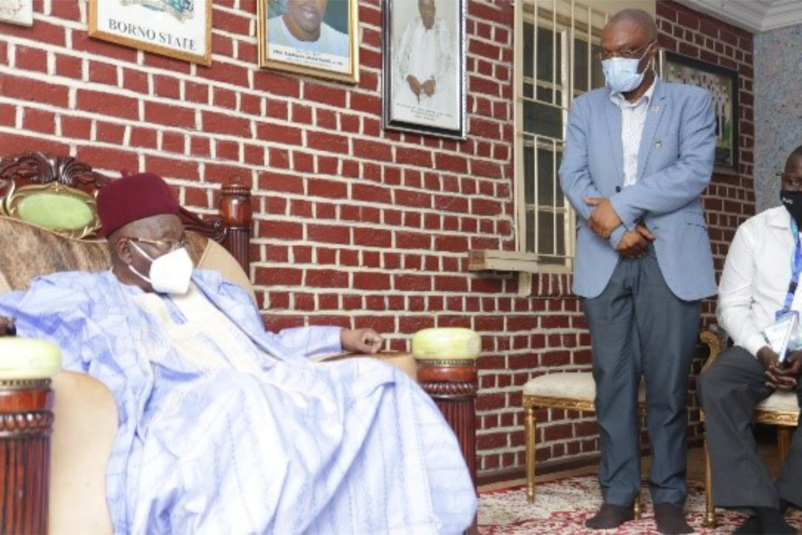 Dr. Walter Kazadi (WR), being welcomed during the visit to the Shehu of Borno. Photo_credit Kingsley Igwebuike_WHO