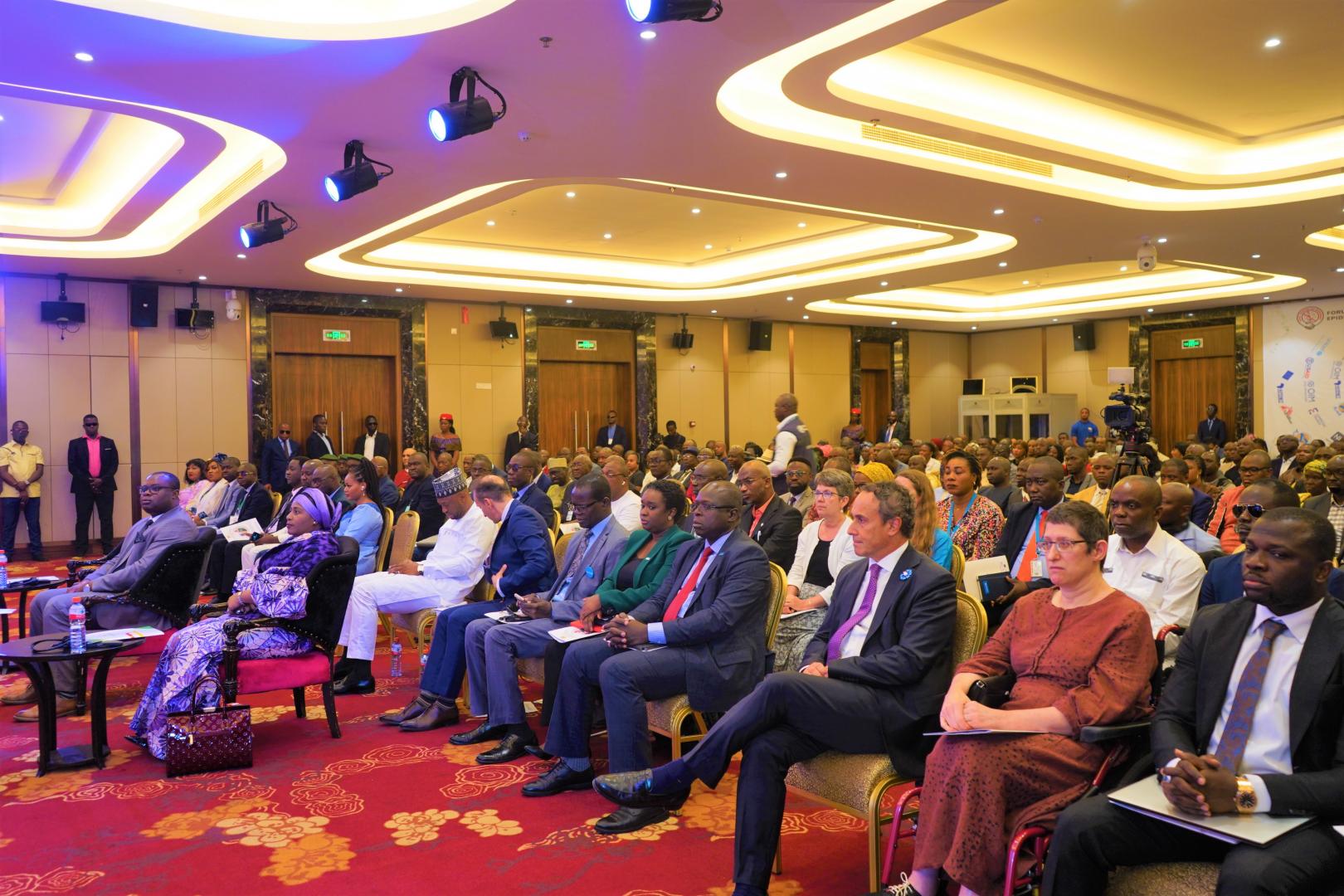 Conakry-Vue partielle des participants au forum