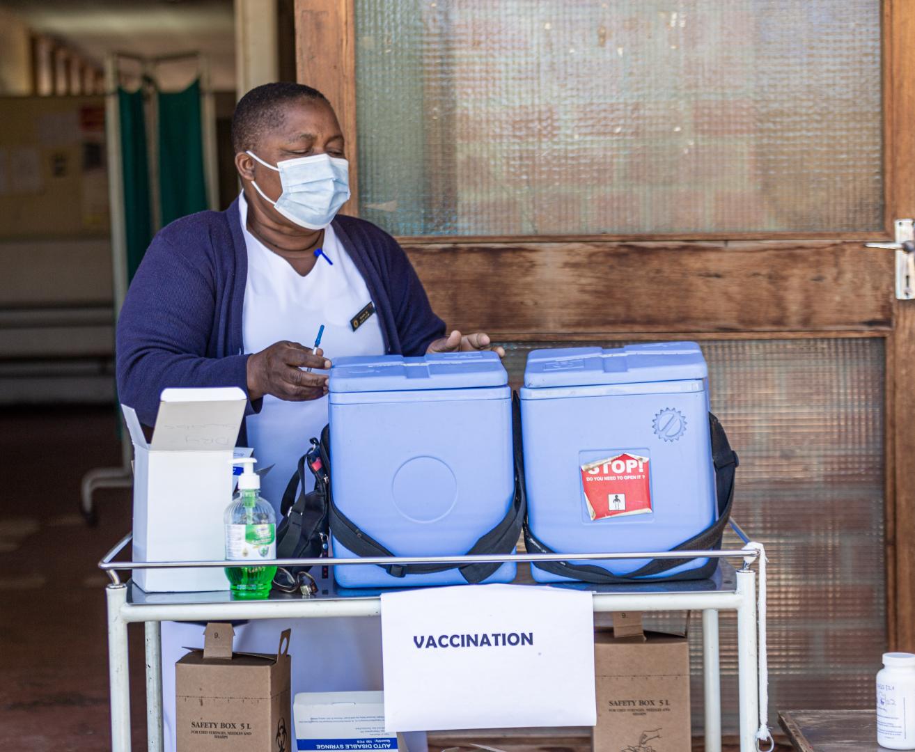 Zimbabwe tackles measles outbreak through intensive vaccination campaigns