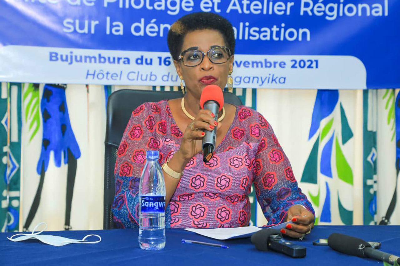 Jeanne GAPIYA-NIYONZIMA : Toute une vie au service de la santé et de la lutte contre le VIH/SIDA