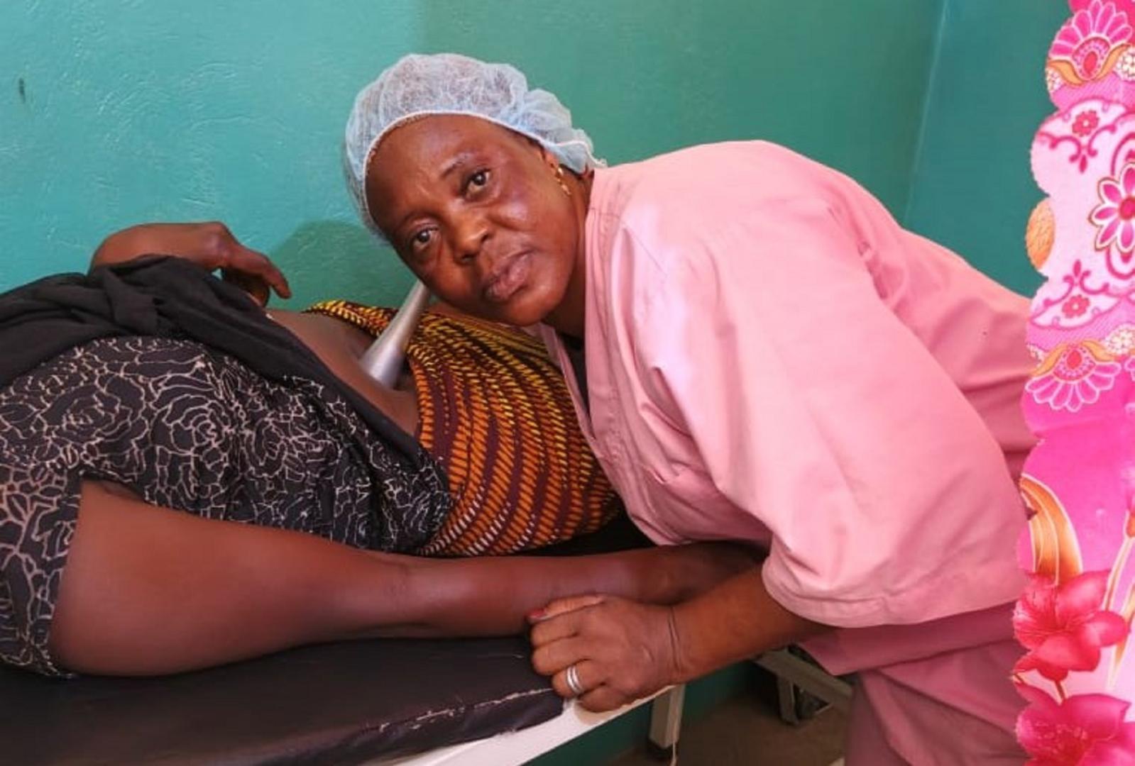 Tantie Hawa, une sage-femme au cœur de la vie communautaire à Konindou