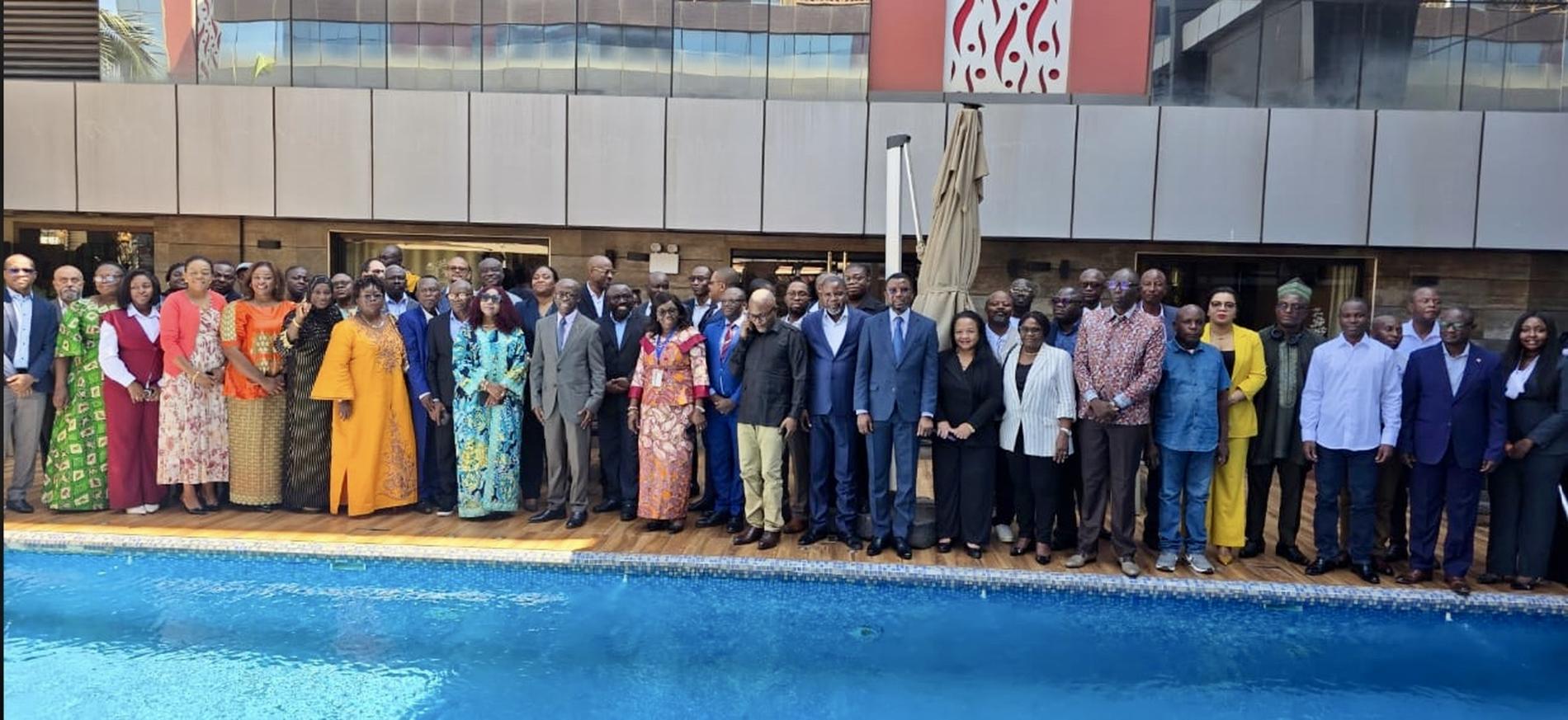 Photo de groupe des participants à l’atelier pluriannuel 2026‑2028 visant à améliorer la performance des campagnes de santé publique.