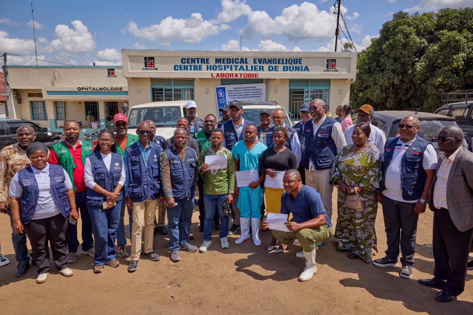 Quatre agents de santé se rétablissent de la maladie à virus Ebola en République démocratique du Congo