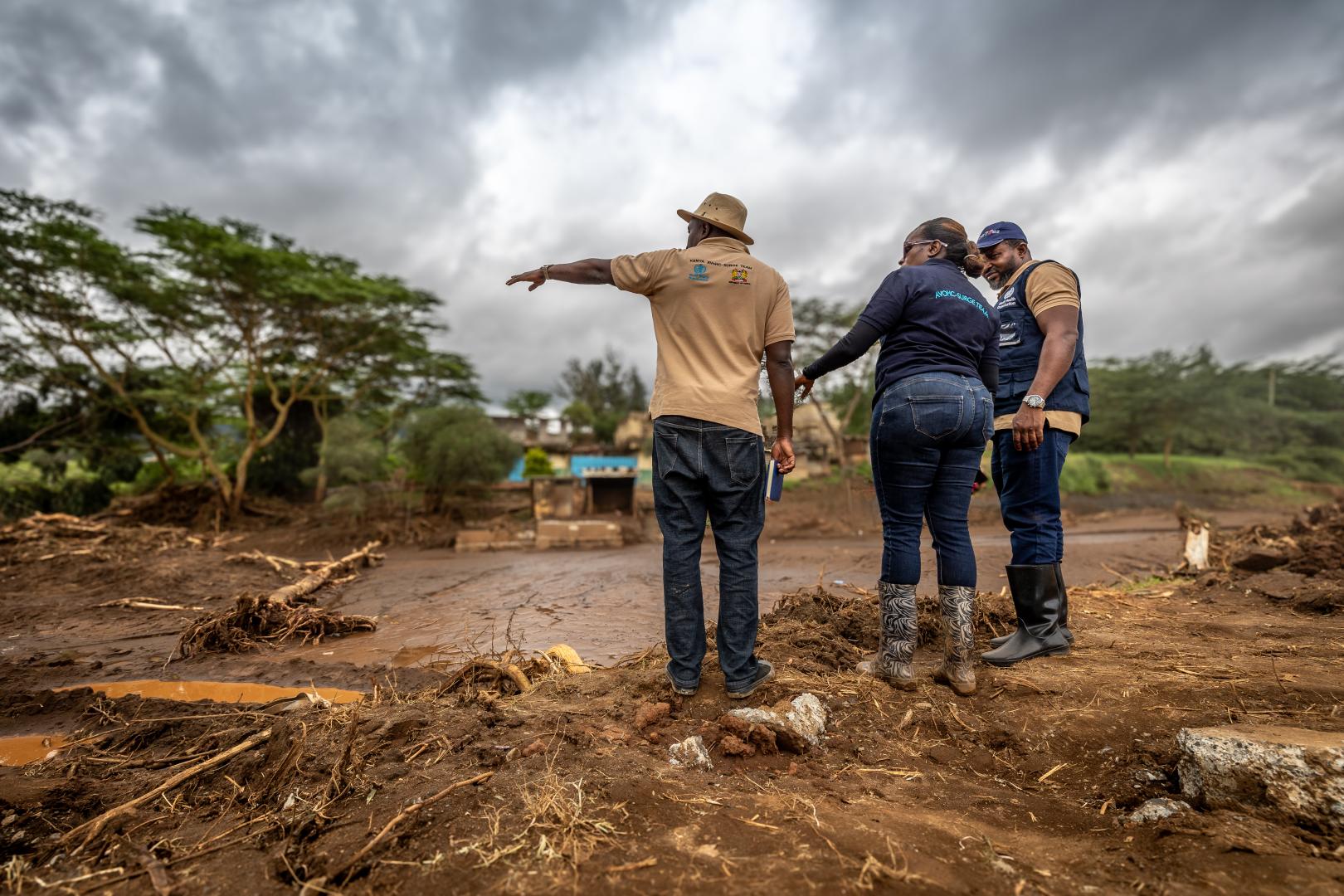 WHO-trained Rapid Responders evaluate the aftermath of the April 29th flash flood in Mai Mahiu, offering essential health support to affected communities.