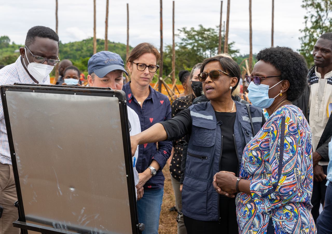 Healthcare workers during SVD response, Uganda 2022