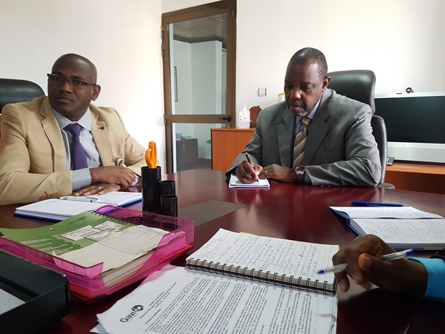 Les stagiaires ont apporté une contribution positive, dixit le Représentant de l'OMS en Guinée (à droite)