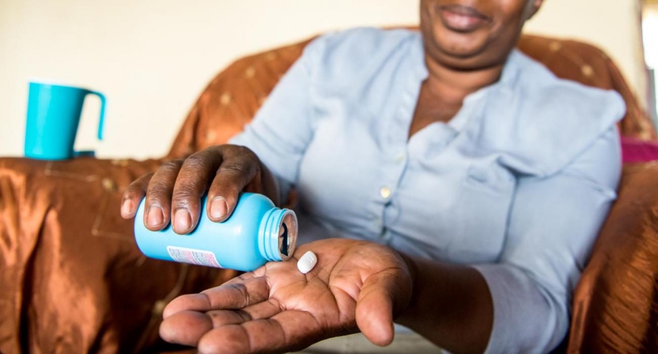 In Guinea, a fight to end mother-to-child HIV transmission 