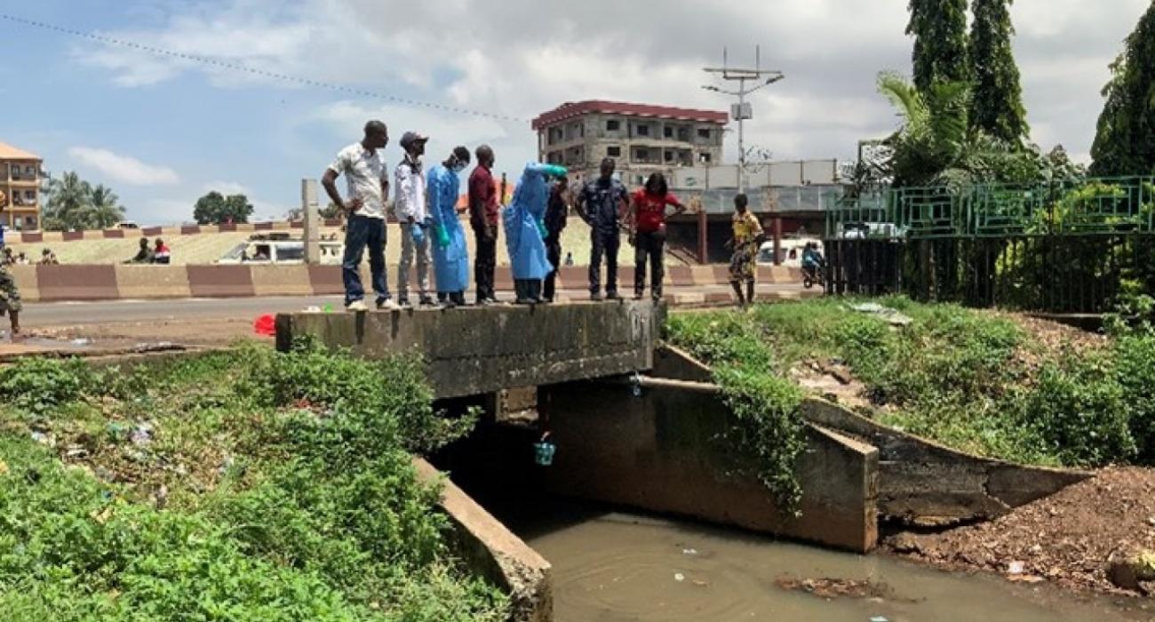 Guinée-Vue de l'un des sites de prélèvement des eaux usées à Conakry