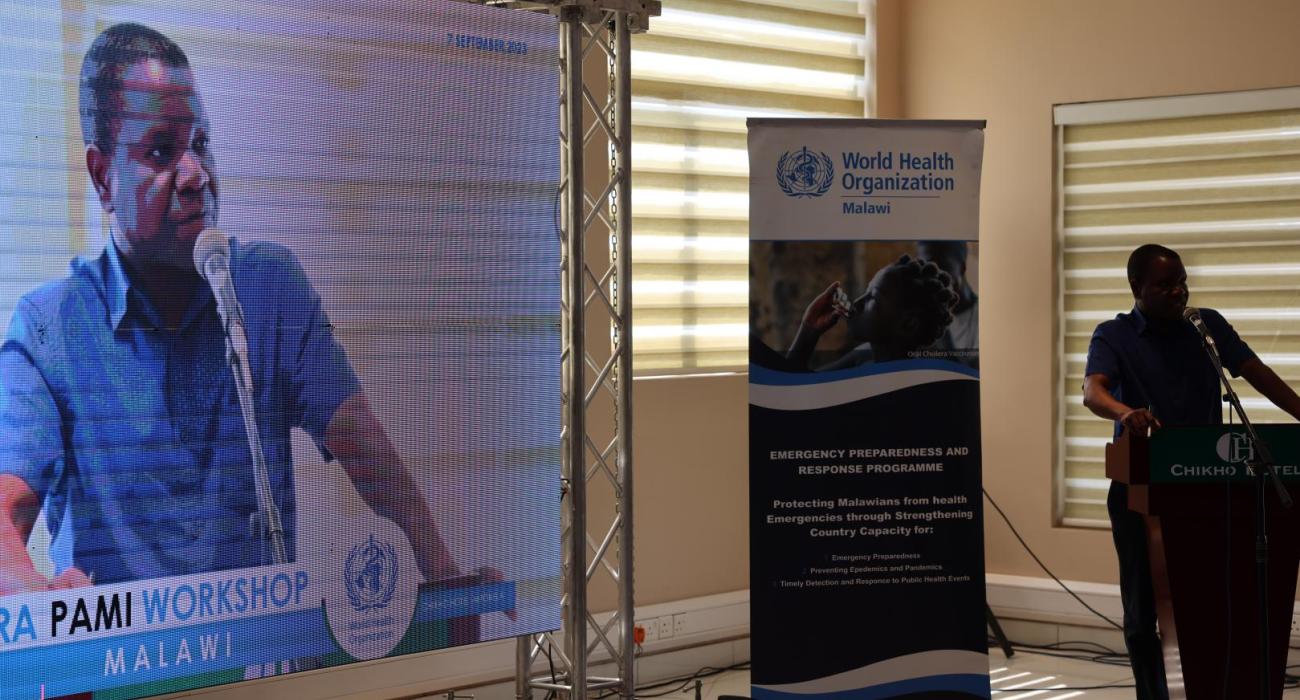 Dr Bridon Mbaya making a presentation at the recent PAMI workshop in Mponela, Dowa.