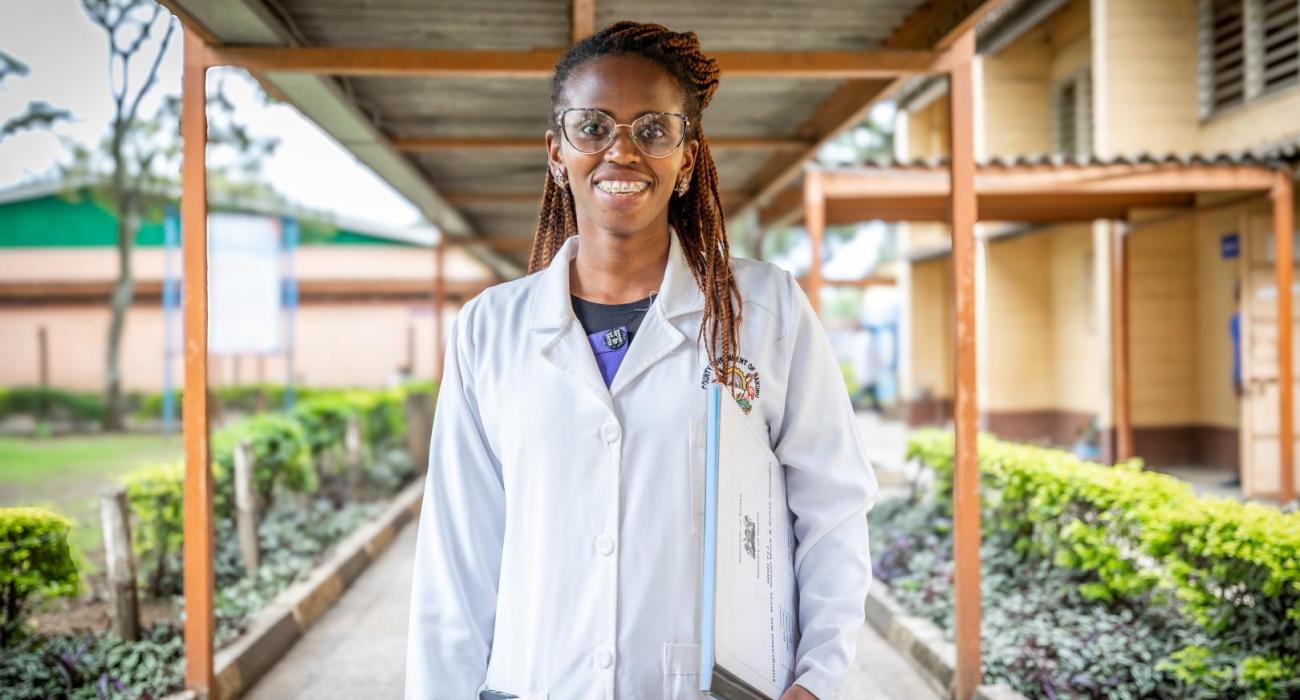 Elizabeth Kareri supports data management at one of Kenya’s busiest hospitals, serving a catchment population of 2.6 million people from Nakuru and surrounding counties. She is one of the 875 participants who successfully completed the month-long training.