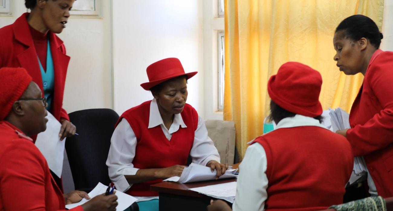 Nhlangano Health Centre Nursing Sisters discussing the MR campaign data