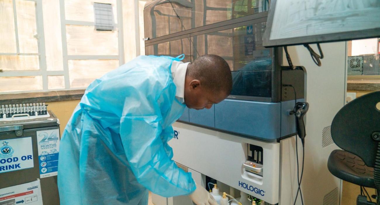 Zimbabwe strengthens integrated cancer services to improve women’s health