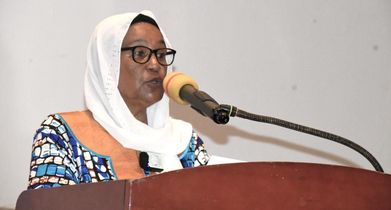 Dr Hissani Abdou Bacar parlant au nom de la Représentante de l'OMS