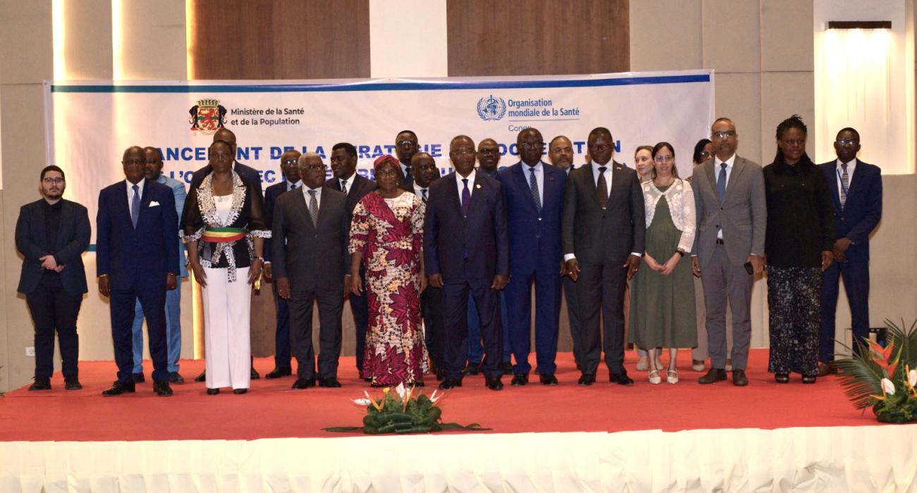 Photo officielle du lancement de la stratégie de Coopération 2025-2028 de l'OMS avec le Congo