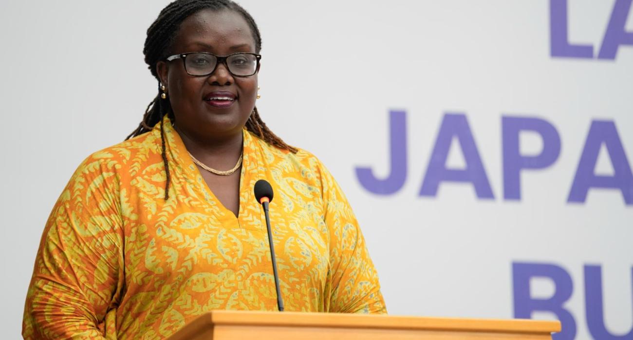 Dr Fiona Braka