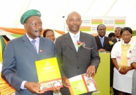 Dr Parirenyatwa with the document