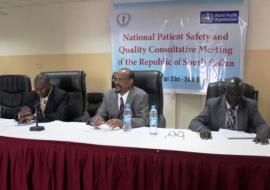WHO Representative for South Sudan Dr. Abdi Aden Mohamed, flanked by the Directors General of Wau Teaching Hospital (right) and Eastern Equatoria State (left). Photo