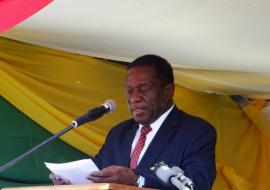 Honorable E.D. Mnangagwa, Vice President of the Republic of Zimbabwe and Minister of Justice, Legal and Parliamentary Affairs at the commemoration of World AIDS Day