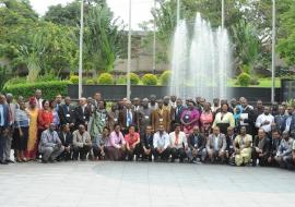 Photo des participants à la réunion de haut niveau pour la mise en oeuvre de la CCLAT à Kinshasa
