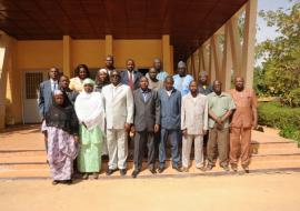 La photo de famille avec le SGA et le Représentant de l’OMS. 