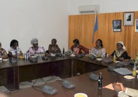 Vue partielle de la salle de réunion composée en majorité du staff féminin de l’OMS/Tchad à l’occasion de la Journée Internationale de la Femme (JIF), édition 2013.