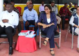 Celebrações Centrais do Dia Mundial De Luta Contra a Lepra em Ancuabe : Leg: Ministra da Saúde ao centro ladeada pelo Governador da Província e pela Rep. Da OMS em Moçambique 