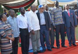 Dr Tedros with President Uhuru Kenyatta (on his left) and other Kenyan leaders during the UHC programme roll out, Kisumu city   