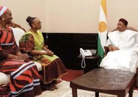 La Directrice Régionale de l’OMS pour l’Afrique accompagnée par la Réprésentante par intérim de l’OMS au Niger reçue par Son Excellence Issoufou Mahamadou, Président de la République du Niger