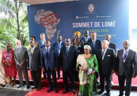 Photo de famille des chefs d'état et de gouvernement présents au sommet