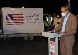 UN Resident Coordinator, Neils Scott making remarks during the arrival and donation of the J&J COVID-19 Vaccine by the US Government in Liberia 
