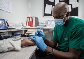 Africa cuts HIV infections, deaths but key targets still elusive