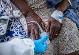 Measuring oxygen saturation in a patient in Zanzibar